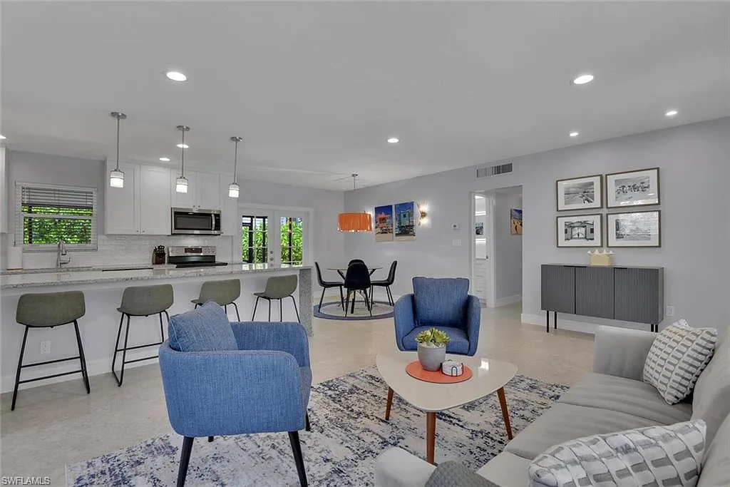 3 bed, 2.0 bath, 1384 sqft, $16,000 — Photo 1