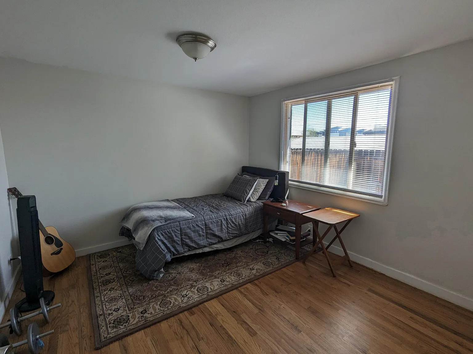 2928 21st Ave — Photo 3