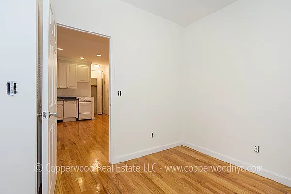 Rented by Copperwood Real Estate | media 17