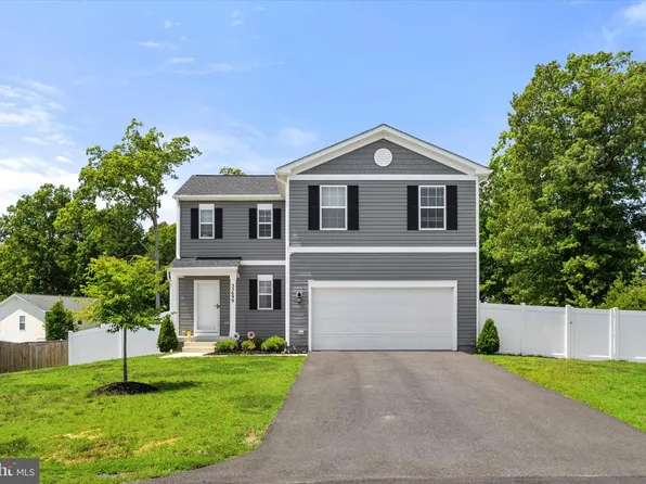35699 Pine Needle Ln, Locust Grove, VA 22508