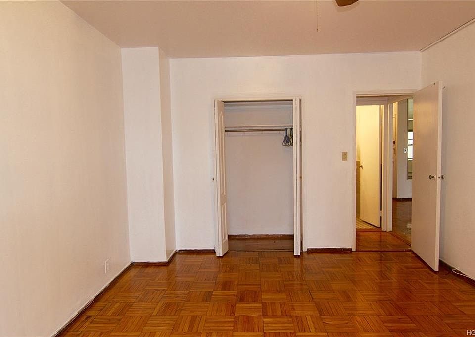 1st image of 3 Fordham Hill Oval APT 5A
