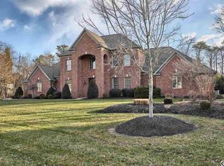 1946 Monterey Dr, Mechanicsburg, PA
