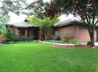 4794 N Riverfront Pl, Garden City, ID 83714