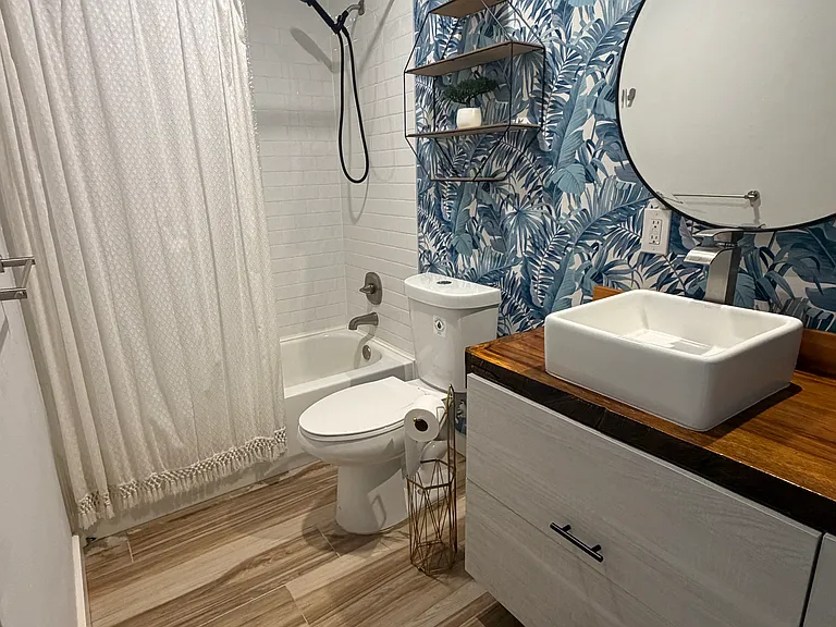 115 SE 8th St #115 — Photo 6