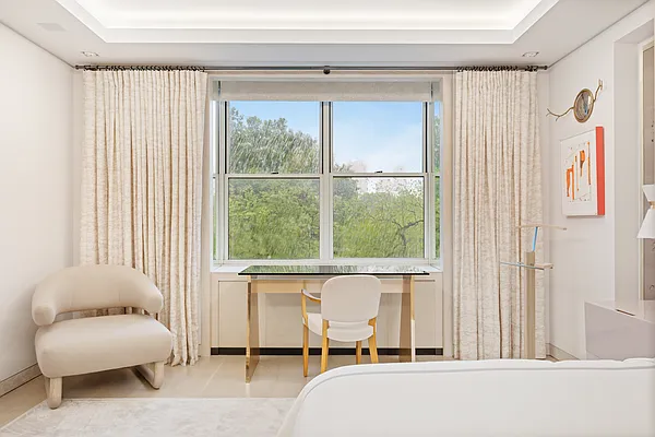 Sold by Compass | media 28