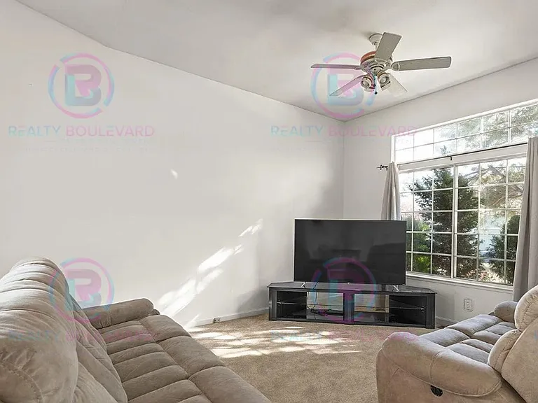 3059 Creekwood Dr — Photo 7