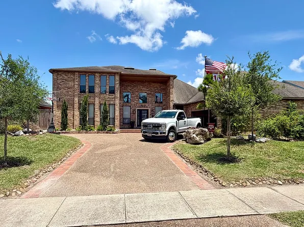 7614 Dijon Lake Dr, Corpus Christi, TX 78413