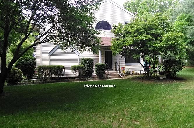 1st image of 1306 Arlington Dr