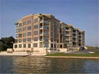 101 Ferchland Place #302, Monona, WI, 53714
