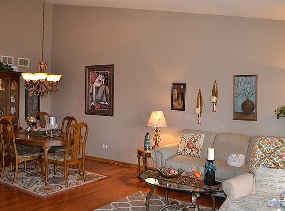 3rd image of 10718 Louisiana Ct #49
