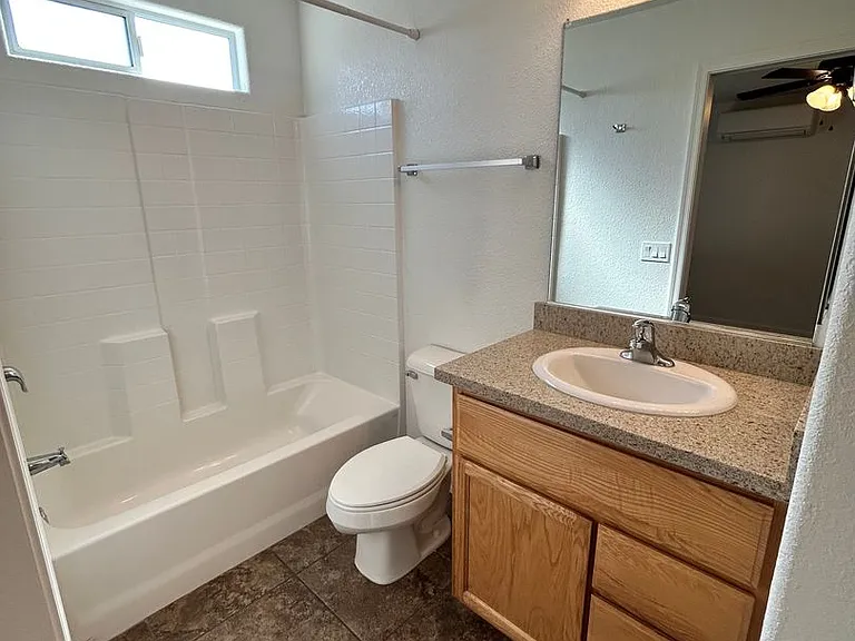 2109 Injo Dr — Photo 24