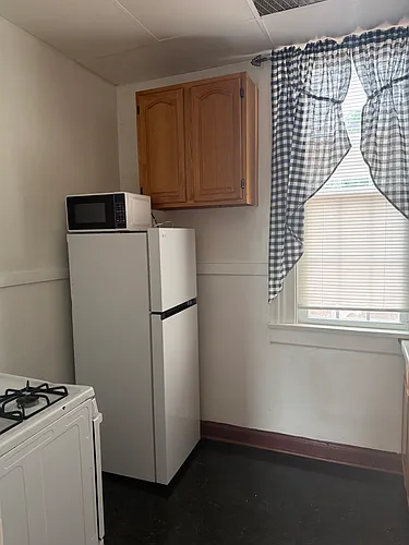 83-85 Jefferson Ave #1 Photo 1