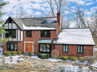 6575 Powner Farm Dr, Cincinnati, OH 45248