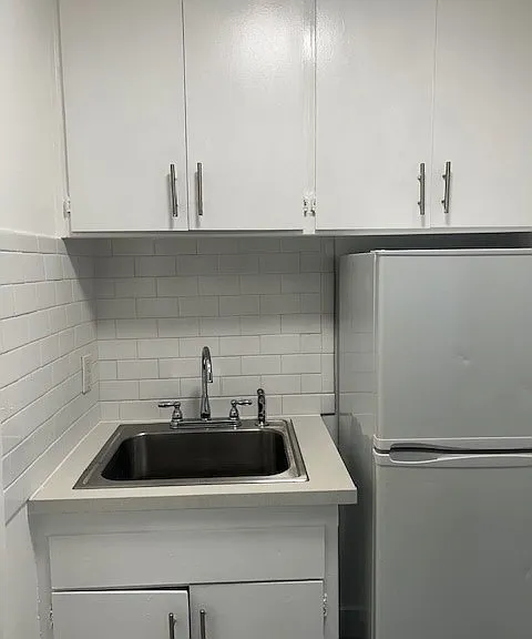 17 Brooks Ave #1 — Photo 5