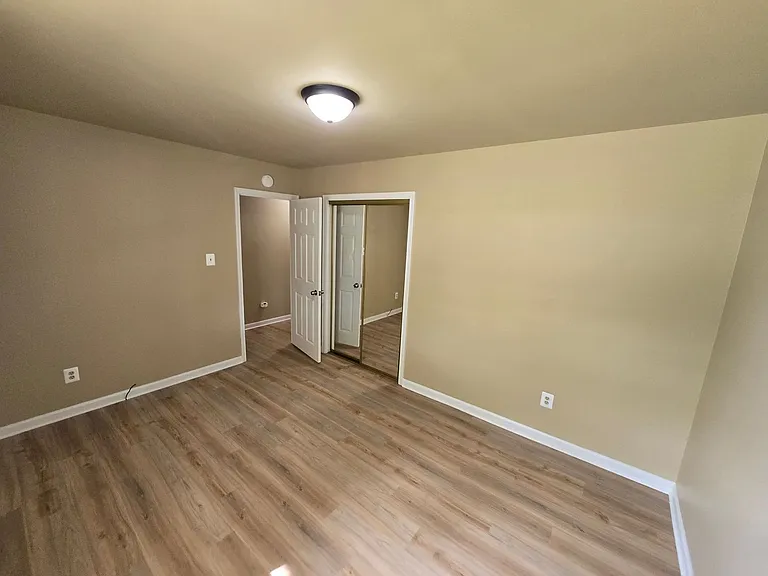 500 Floral Ave — Photo 25