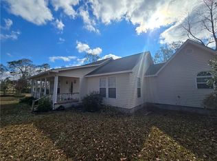 138 Lynn St, Swainsboro, GA 30401