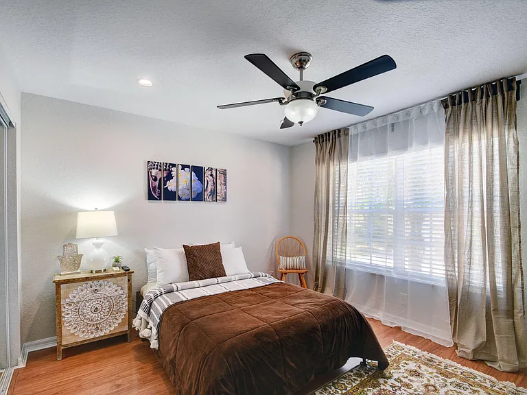 4006 Bahia Isle Cir — Photo 27