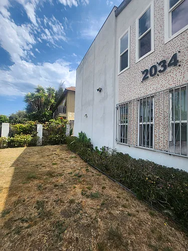 2034 S Corning St #3 Photo 1