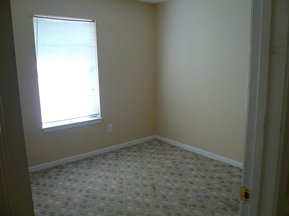 3rd image of 5590 Patricia Pl