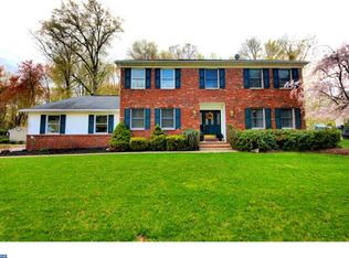 174 Applegate Dr, Hamilton, NJ 08690