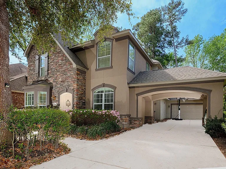 54 S Longsford Cir — Photo 2