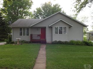 315 N Washington St, Conrad, IA 50621