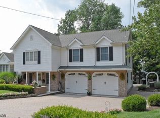 130 Summit Rd, Sparta, NJ 07871