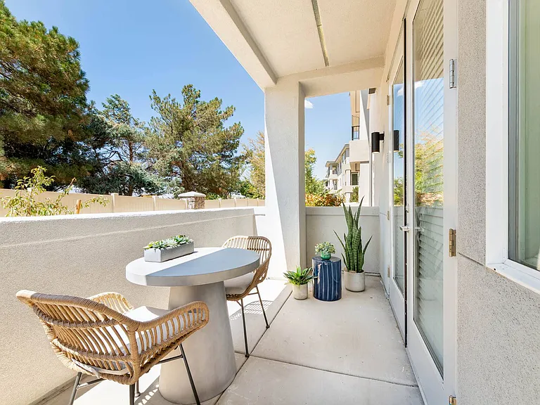 Patios & Balconies