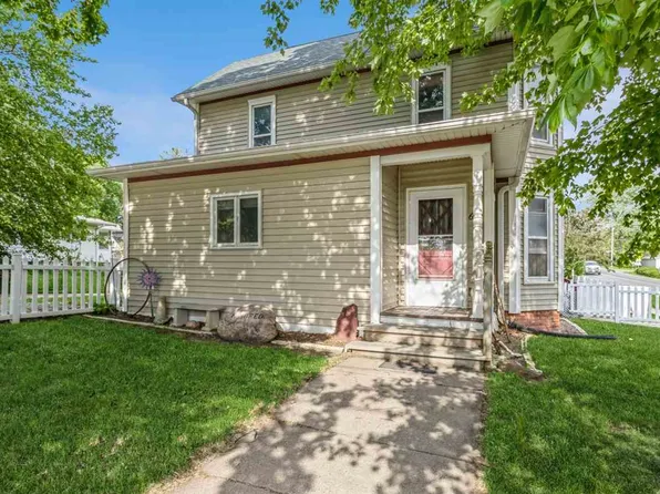 600 8th Ave, Wellman, IA 52356