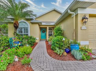 9219 Palm Island Cir, North Fort Myers, FL 33903