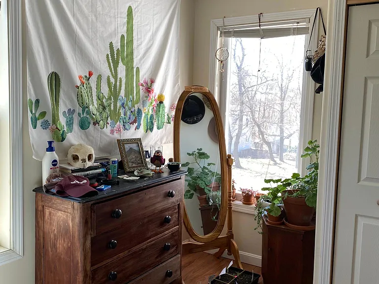 193 Warren St #2 — Photo 8