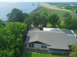 3317 Lake Shore Dr, Waco, TX 76708