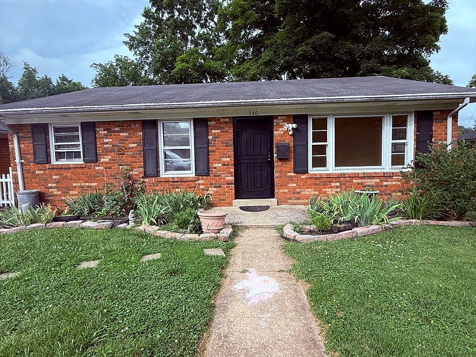 1st image of 740 Blackburn Ave
