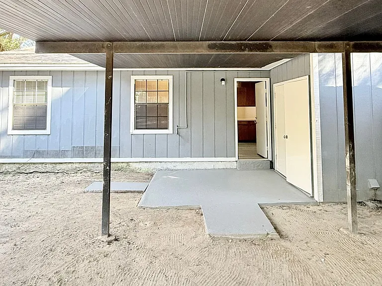 9307 Mabel St #B — Photo 12