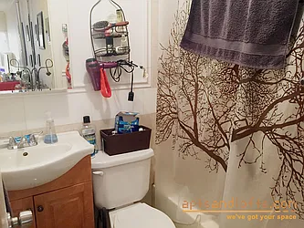Rented by aptsandlofts.com