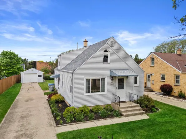 3661 South 22nd STREET, Milwaukee, WI 53221
