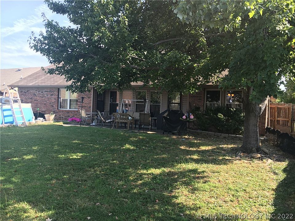 2nd image of 11007 E 63rd St