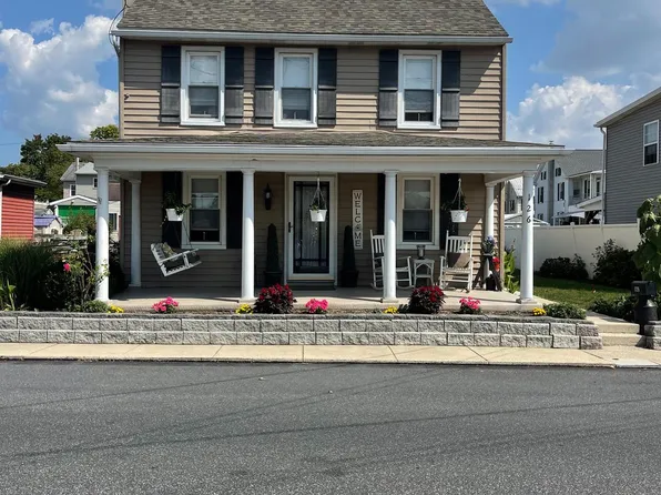 126 Dock St, Middletown, PA 17057