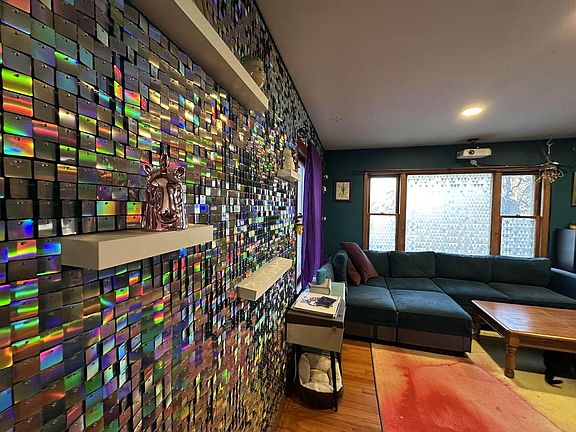5th image of 8651 North 68th STREET