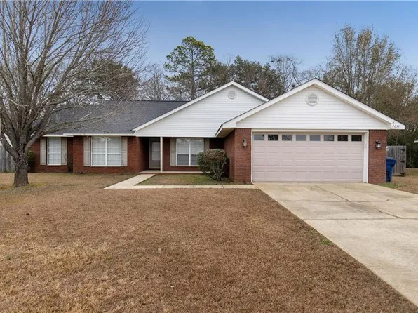 2037 Milton Ct, Mobile, AL 36695