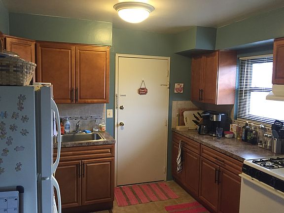 Kitchen (2)