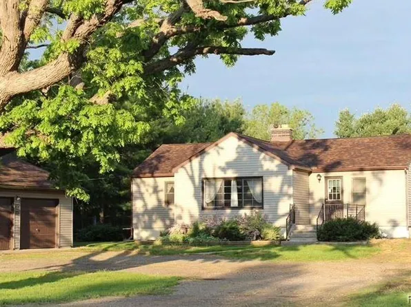 6289 Whitmore Lake Rd, Whitmore Lake, MI 48189