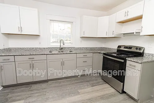 1203 Rockway Dr #2 Photo 1