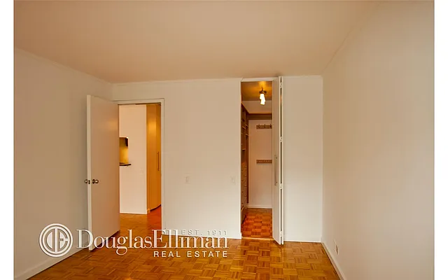Rented by Douglas Elliman | media 6
