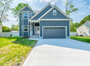 234 Hemlock Ln, Lanoka Harbor, NJ 08731