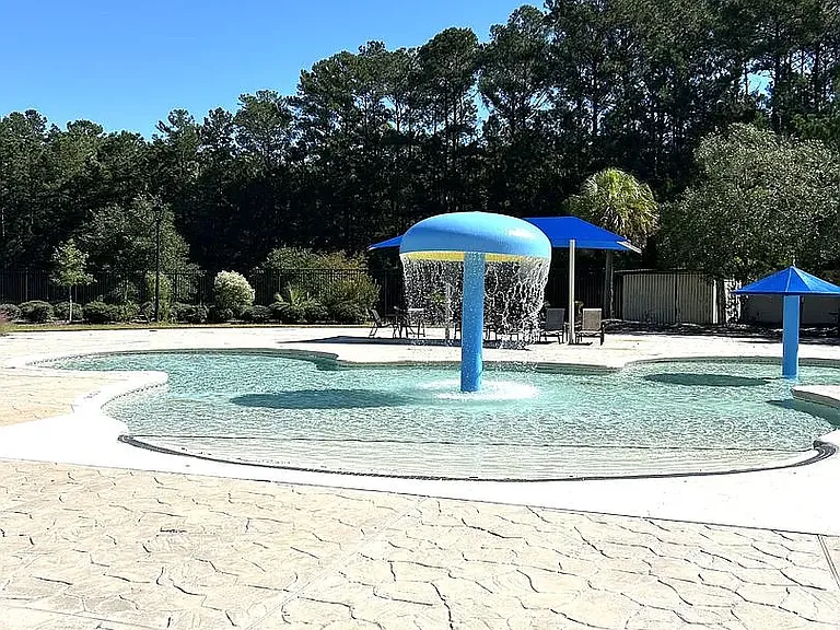 467 Copper Creek Cir — Photo 16