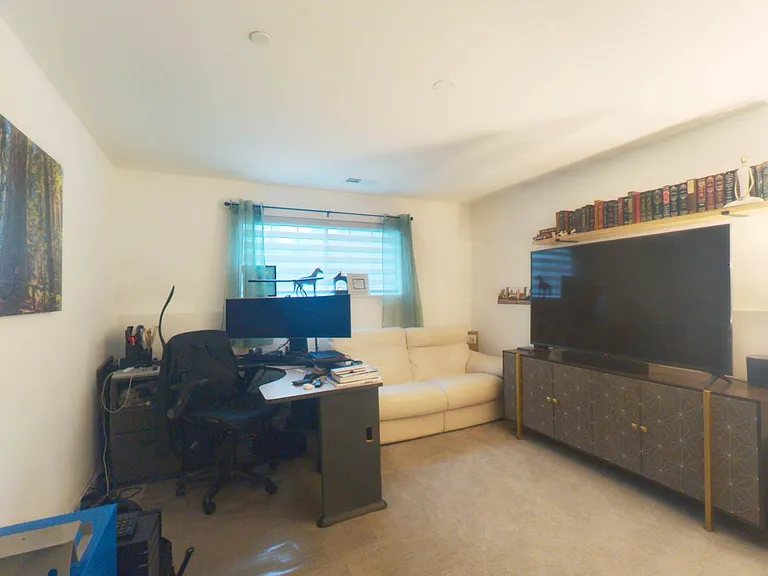 30W051 Brayman Ct — Photo 16