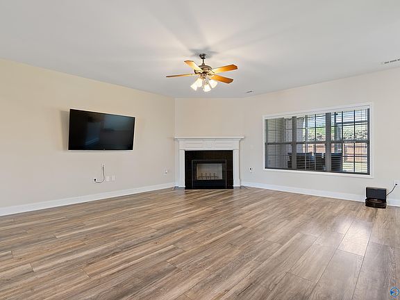 5th image of 7006 Freedom Park Cir SE