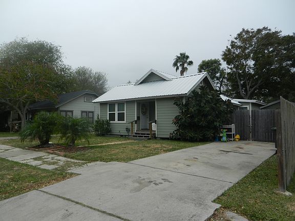 3rd image of 306 Rosebud Ave