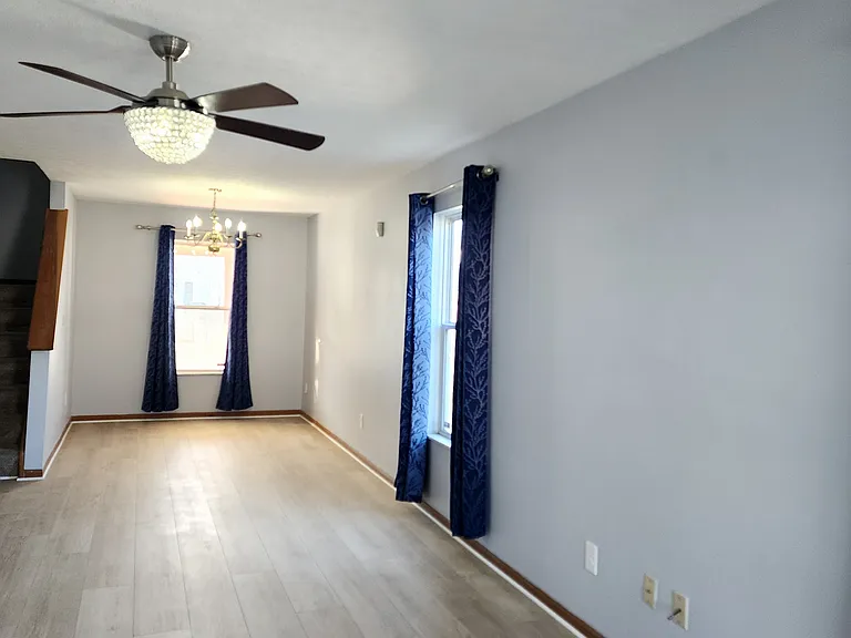 4005 Eminence Ln — Photo 4